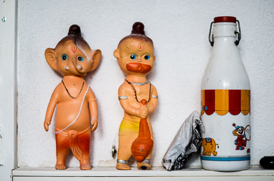 Inside Bortusk's studio - tiny indian dolls