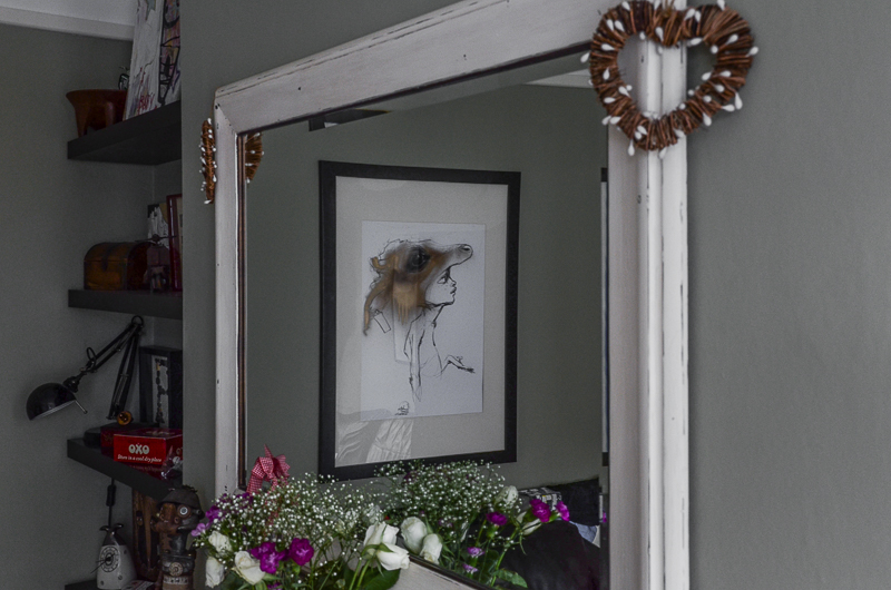 My Dog Sigh's home - A living room with a piece by German artists Herakut