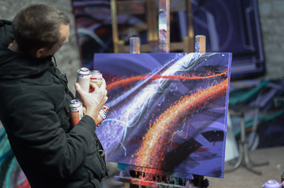 Astro in his studio - stepping back