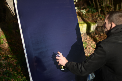 Astro recoating a canvas