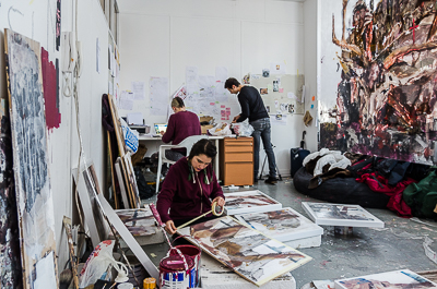 Borondo and friends in his studio